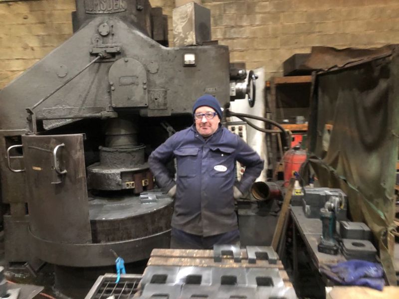 Dave the grinder ready for work Dave the grinder ready for work: Swipe To View More Images
